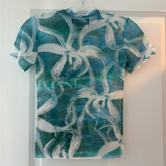 Louisa Ballou Beach Tee Blue with White Flower - Picture 3 of 3